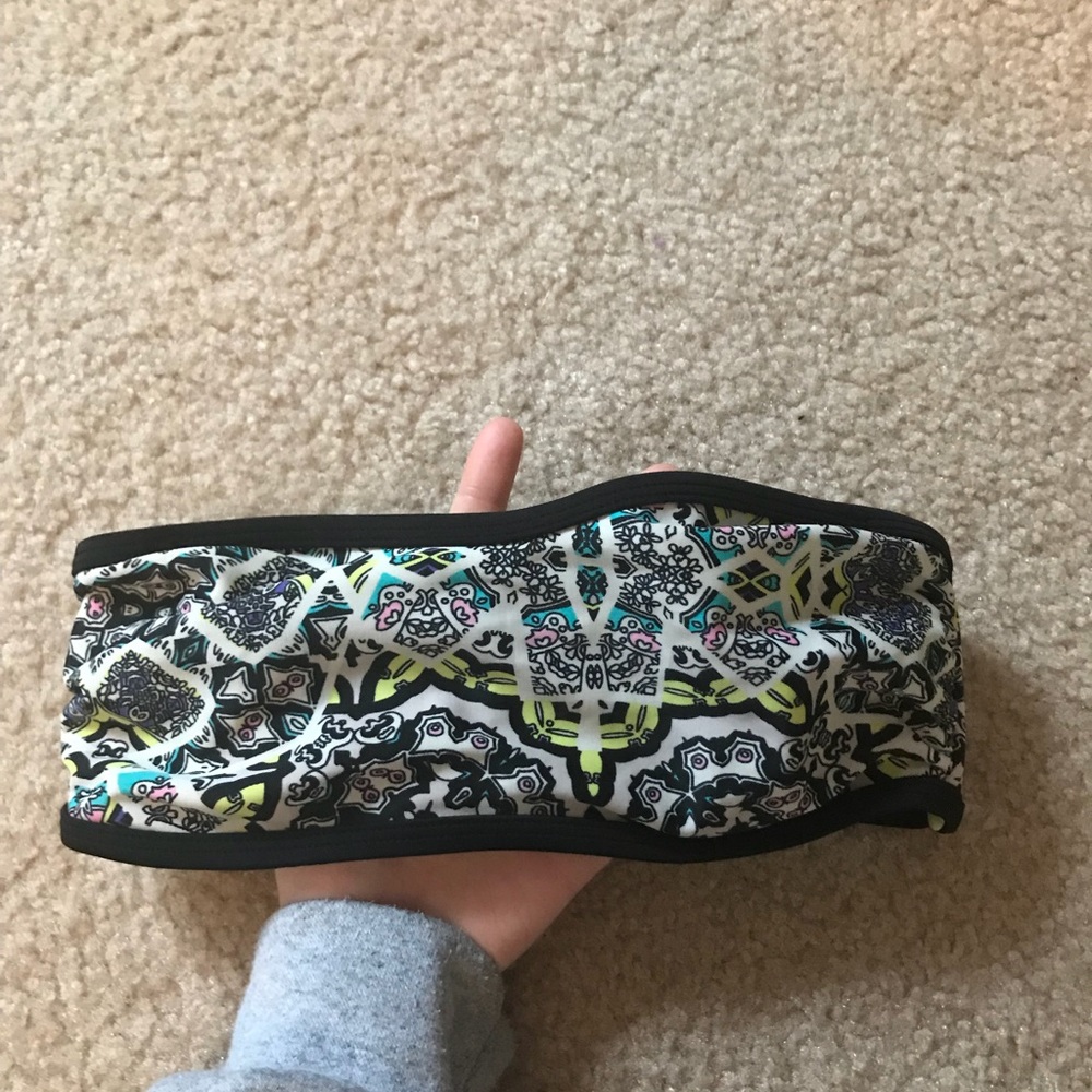 Strapless bikini top